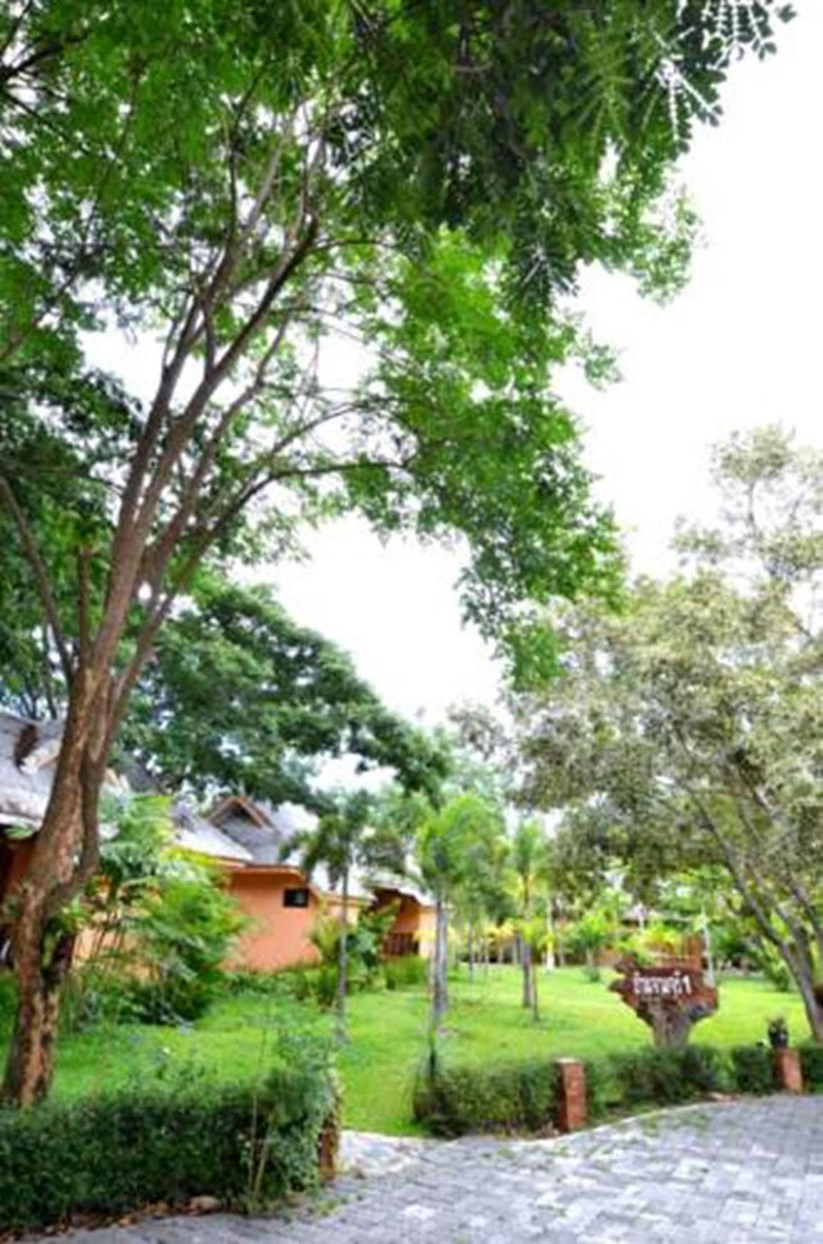 The Grand Jamjuree Resort Lamphun Exterior photo