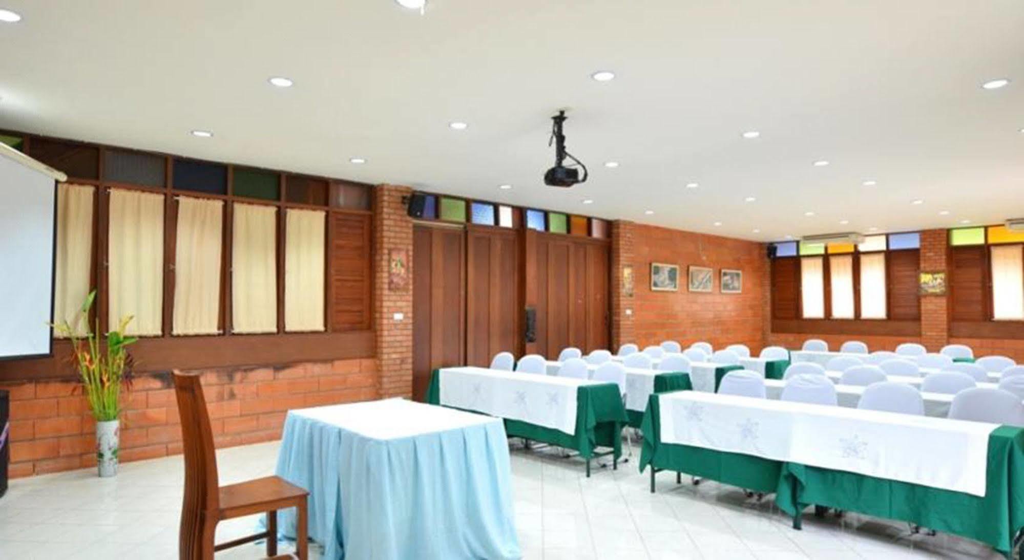 The Grand Jamjuree Resort Lamphun Exterior photo